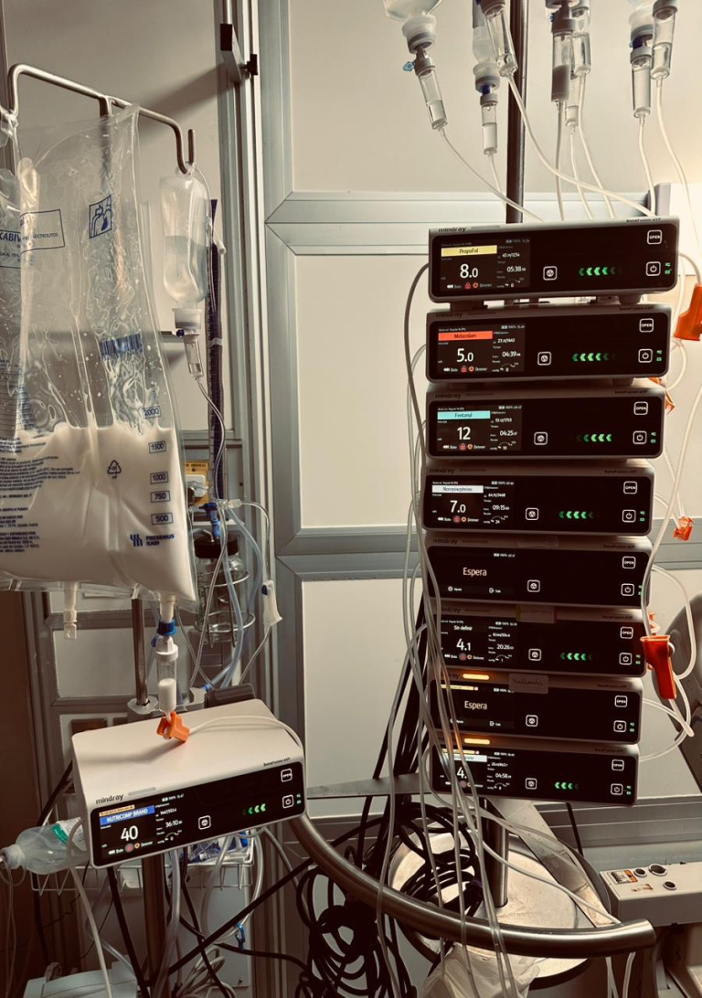 cem la paz terapia intensiva privada en la paz 2.webp